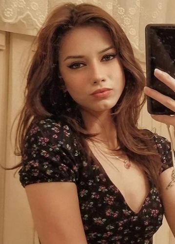 Sibel Sarıyer Escort Profil Resmi Sibel - Sarıyer VIP Escort Bayan Modeli - Gerçek Fotoğraflı İlan